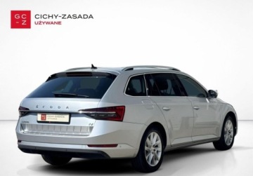 Skoda Superb III Kombi Plug-In Hybrid 1.4 TSI Plug-In-Hybrid 218KM 2022 Skoda Superb Style 1.4TSI Plug-In Hybrid 218KM Matrix WEBASTO Virtual ACC, zdjęcie 4