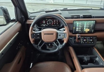 Land Rover Defender IV (L663) 90 5.0P V8 525KM 2025 Land Rover Defender Defender MY25.5 4.4P V8 635 PS AWD Auto 110 OCTA 5.0, zdjęcie 1