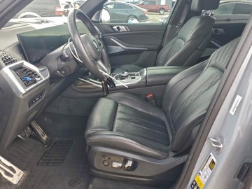 BMW X7 2024 BMW X7 M60i 2024 4.4l 4.4 Benzyna 523KM, zdjęcie 7