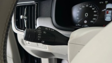 Volvo S90 II Sedan 2.0 T5 250KM 2019 Volvo S90 2.0 Turbo benzyna 250 km Polski salon Bogsata wersja wyposazenia, zdjęcie 27