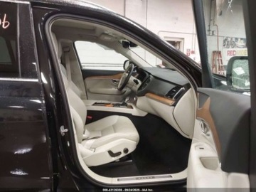 Volvo XC90 II 2022 Volvo XC 90 T6 Momentum 6 Passenger 2022 2.0l 2.0 Benzyna 316KM, zdjęcie 4