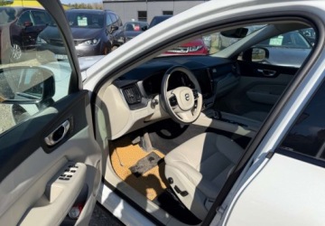 Volvo XC60 II 2024 Volvo XC 60 Dark Core Plus 2.0 Benzyna 264KM, zdjęcie 28