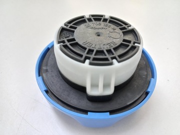 NOWY ORYGINALNY KOREK WLEWU ADBLUE RENAULT GAMA T C K PREMIUM DXI MAGNUM