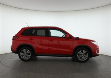 Suzuki Vitara III SUV Facelifting 1.0 BoosterJet 111KM 2018 Suzuki Vitara 1.0 BoosterJet, Salon Polska, zdjęcie 5