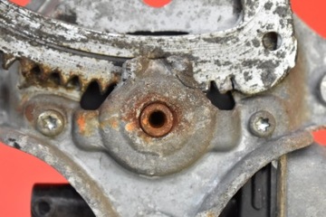 PODNOŚNIK SZYBY PRAWY PRZÓD TOYOTA COROLLA VERSO 1