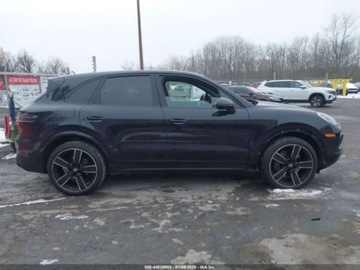 Porsche Cayenne III 2021 Porsche Cayenne 2021 3.0 Benzyna 335KM, zdjęcie 6