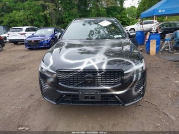 Volvo XC60 II 2024 Volvo XC 60 Ultimate Black Edition 2024 2.0l 2.0 Benzyna 247KM, zdjęcie 7