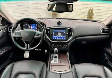 Maserati Ghibli III Sedan 3.0 V6 410KM 2016 Maserati Ghibli Maserati Ghibli Automatik S Q4 3.0 Benzyna 410KM, zdjęcie 8