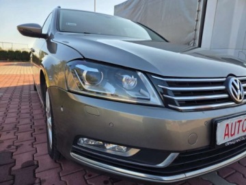 Volkswagen Passat B7 Variant 2.0 TDI CR DPF BlueMotion 140KM 2012 Volkswagen Passat Nawigacja Podgrzewane Fotele Czujniki Parkowania 2.0, zdjęcie 7