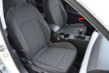 Volkswagen Golf VIII Variant 2.0 TDI 115KM 2022 Volkswagen Golf SalonPL 2.0TDI 115KM Life Pakiety Comfort LED ACC Digital, zdjęcie 31