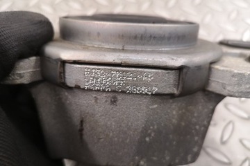 JAGUAR E-PACE DRŽÁKY MOTORU LEVÉ X540 2.0 2018 RHD