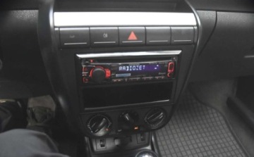 Volkswagen Fox 2008 Volkswagen Fox Volkswagen Fox 1.2 Style 1.2 Benzyna 60KM, zdjęcie 17