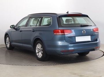 Volkswagen Passat B8 Variant 2.0 TDI BlueMotion SCR 150KM 2016 VW Passat 2.0 TDI, Salon Polska, Automat, VAT 23%, zdjęcie 3