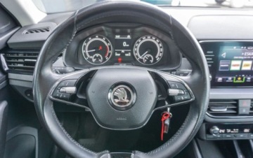 Skoda Kamiq Crossover 1.0 TSI 110KM 2021 Skoda Kamiq Skoda Kamiq Style 1.0TSI 110KM Benzyna 110KM, zdjęcie 10