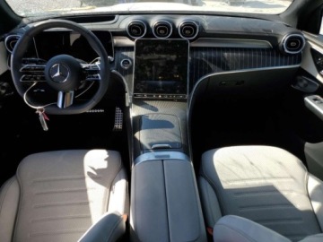 Mercedes GLC C254/X254 2024 Mercedes-Benz GLC Coupe 300, 2024r., 4x4, 2.0L 2.0 Benzyna 255KM, zdjęcie 6