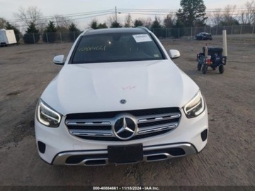 Mercedes GLC C253 2020 Mercedes-Benz GLC 300, 2020r., 4x4, 2.0L 2.0 Benzyna 255KM, zdjęcie 4