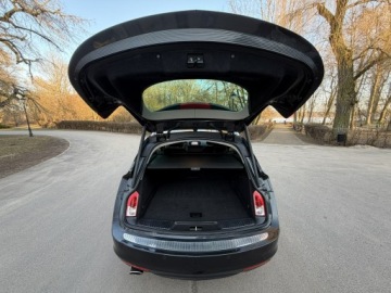 Opel Insignia I Sports Tourer 2.0 CDTI ECOTEC 160KM 2010 Opel Insignia Cosmo Sport Tour 2.0 CDTI 160KM Navi, zdjęcie 22