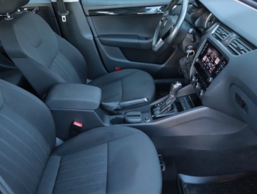 Skoda Octavia III Liftback Facelifting 2.0 TDI 150KM 2018 Skoda Octavia 2.0 TDI, Salon Polska, zdjęcie 8