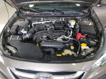 Subaru 2021 Subaru Outback 2021, 2,5l, 4x4, po gradobiciu 2.5 Benzyna 182KM, zdjęcie 6