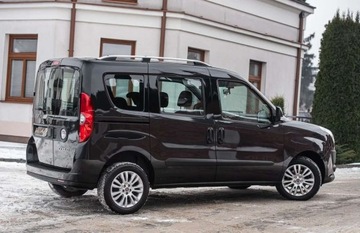 Fiat Doblo III Van 1.6 Multijet 16v 105KM 2011 Fiat Doblo 1.6D 105KM Climatron Alu Relingi Hak Serwis Gwarancjia 1.6, zdjęcie 13