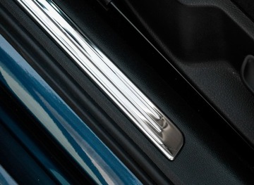 Listwy progowe wewnętrzne VW Passat B8 2014-2023