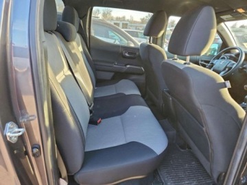 Toyota Tacoma II 2022 Toyota Tacoma Double Cab 2022 3.5 Benzyna 278KM, zdjęcie 11
