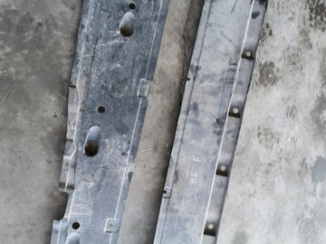 КРЫШКА ШАССИ AUDI A4 B6 ПРАВАЯ 8E0825208C