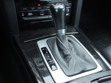 Mercedes Klasa E W212 Limuzyna 200 CGI BlueEFFICIENCY 184KM 2010 Mercedes E E 200, Automat, Skóra, Navi, Xenon, zdjęcie 12