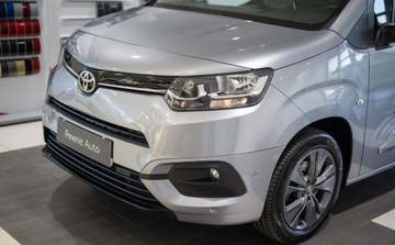 Toyota 2022 Toyota Proace City Verso City Verso 1.2 D-4T Family Aut. 1.2 Benzyna 130KM, zdjęcie 32