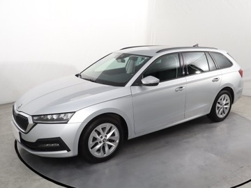 Skoda Octavia IV Kombi 2.0 TDI 115KM 2021 Skoda Octavia 2.0 TDI, Salon Polska, zdjęcie 21