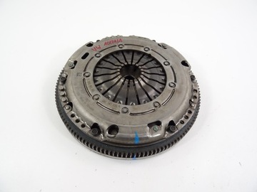 VW 1.0 TSI ДВУМАССОВАЯ СЦЕПЛЕНИЕ 040141025N 04C141032D