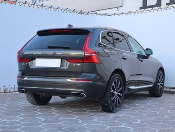 Volvo XC60 II Crossover D4 190KM 2018 Volvo XC60 D4, 187 KM, 4X4, Automat, Skóra, Navi, zdjęcie 4