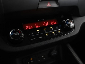 Kia Sportage III SUV Facelifting 1.7 CRDi 115KM 2015 Kia Sportage skóra navi klima auto grzane fotele, zdjęcie 25