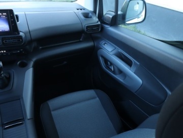 Toyota 2021 Toyota ProAce City Verso 1.5 D-4D, Salon Polska, zdjęcie 7