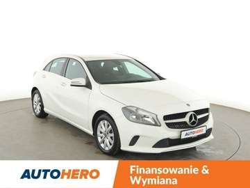Mercedes Klasa A W176 Hatchback 5d Facelifting 180 d 109KM 2017 Mercedes A 180 półskóra kamera tempomat, zdjęcie 9