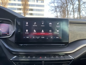 Skoda Octavia IV Kombi 2.0 TDI SCR 200KM 2021 Skoda Octavia RS 2.0 TDI 200KM 4x4 Hak Sound Syste, zdjęcie 15