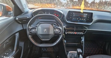 Peugeot 2008 II SUV 1.2 PureTech 100KM 2021 Peugeot 2008 90 Tkm - Bezwypadkowy - Navi - Grzane fotele 1.2 Benzyna 101KM, zdjęcie 9