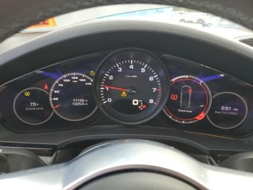 Porsche Cayenne III 2020 Porsche Cayenne 2020 3.0l 3.0 Benzyna 335KM, zdjęcie 9