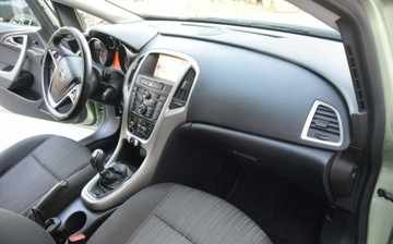 Opel Astra J Hatchback 5d 1.4 Turbo ECOTEC 140KM 2011 Opel Astra 1.4B Klima Navi DVD 2 Kpl Kol Sprowadzony Oplacony 1.4, zdjęcie 33