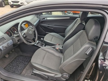 Opel Astra J Hatchback 5d 1.6 Twinport ECOTEC 115KM 2009 Opel Astra GTC 1.6B 220tys z Niemiec bezwypadkowa gwarancja zarejestrowana, zdjęcie 12