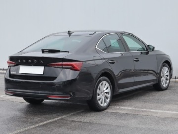 Skoda Octavia IV Liftback 1.5 TSI EVO 150KM 2024 Skoda Octavia 1.5 TSI, Salon Polska, Serwis ASO, zdjęcie 4