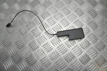 ANTÉNA MERCEDES-BENZ SL (R231) A2319050000 GASOLINE 320KW 2015