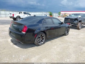 Chrysler 300C II 2015 Chrysler 300s 2015 3.6l 3.6 Benzyna 300KM, zdjęcie 5