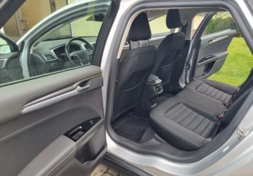 Ford Mondeo V Kombi 2.0 TDCi 150KM 2018 Ford Mondeo SW 2.0D 150PS Zadbane Bezwypadkowe Dodatkowe kola Po oplatach, zdjęcie 17