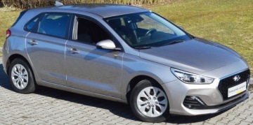 Hyundai i30 III Hatchback 1.4 MPI 100KM 2019 HYUNDAI i30 1.4 MPI 100 KM, zdjęcie 2