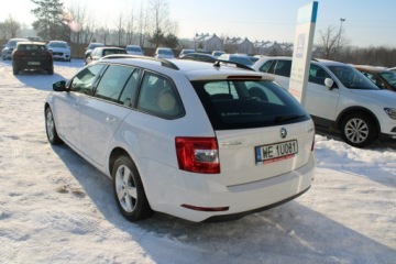 Skoda Octavia III Kombi Facelifting 1.6 TDI 115KM 2020 Škoda Octavia Skoda Octavia Ambition DSG F-Vat, zdjęcie 7