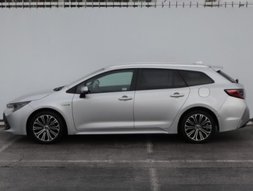 Toyota Corolla XII 2019 Toyota Corolla 2.0 Hybrid, Salon Polska, zdjęcie 2