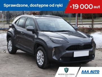 Toyota 2022 Toyota Yaris Cross 1.5 VVT-iE, Salon Polska