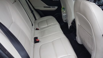 Jaguar F-Pace SUV 2.0 i4D 180KM 2017 Jaguar F-Pace 2.0D AWD 4X4, zdjęcie 24