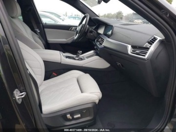 BMW X6 G06 2023 BMW X6 XDrive40I 2023 3.0l 3.0 Benzyna 335KM, zdjęcie 9